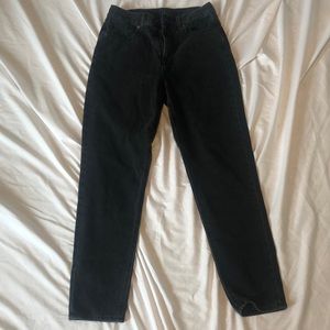 American eagle mom jeans